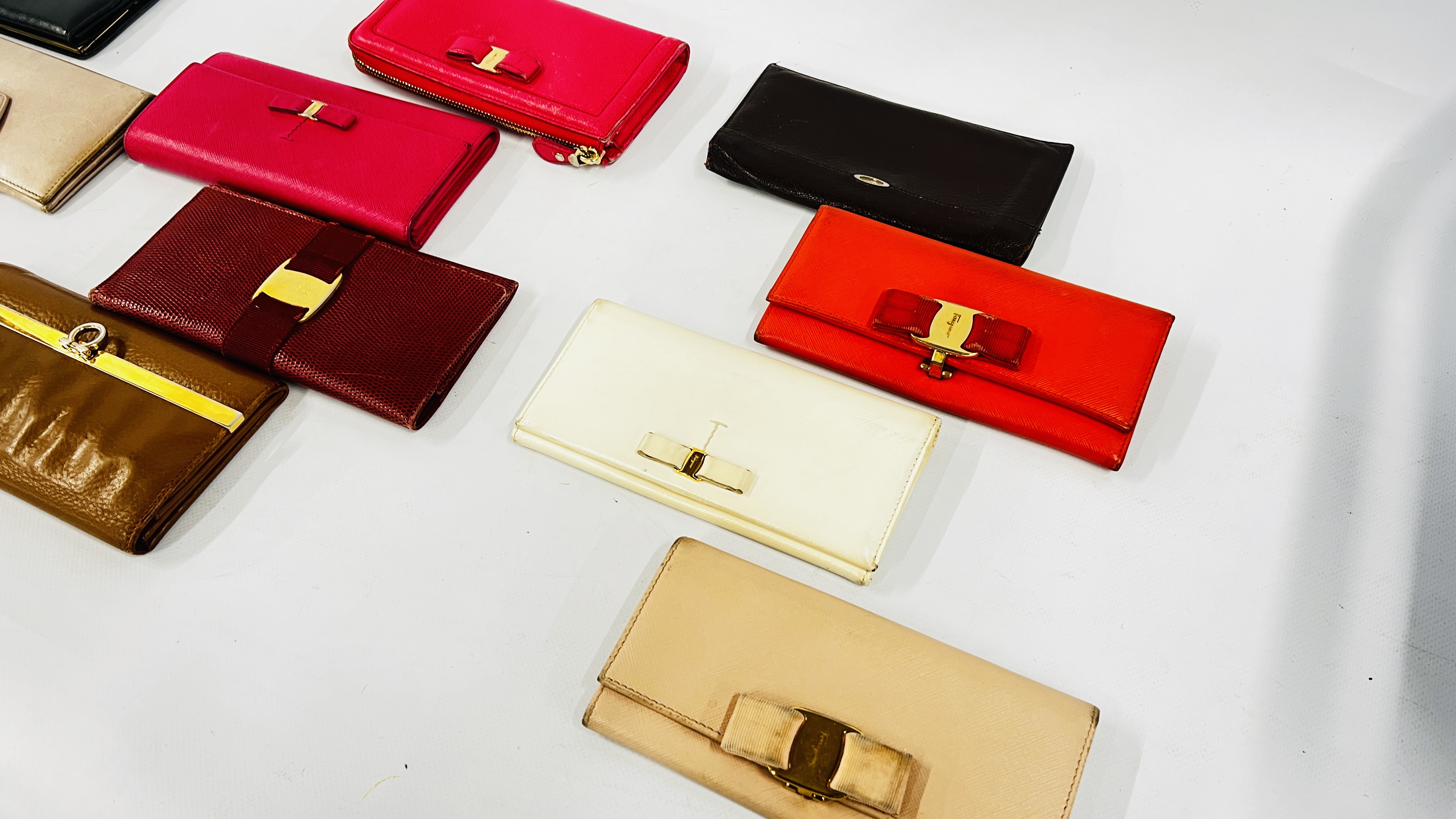 A COLLECTION OF 11 DESIGNER PURSES MARKED "SALVADOR FERRAGAMA". - Image 4 of 5