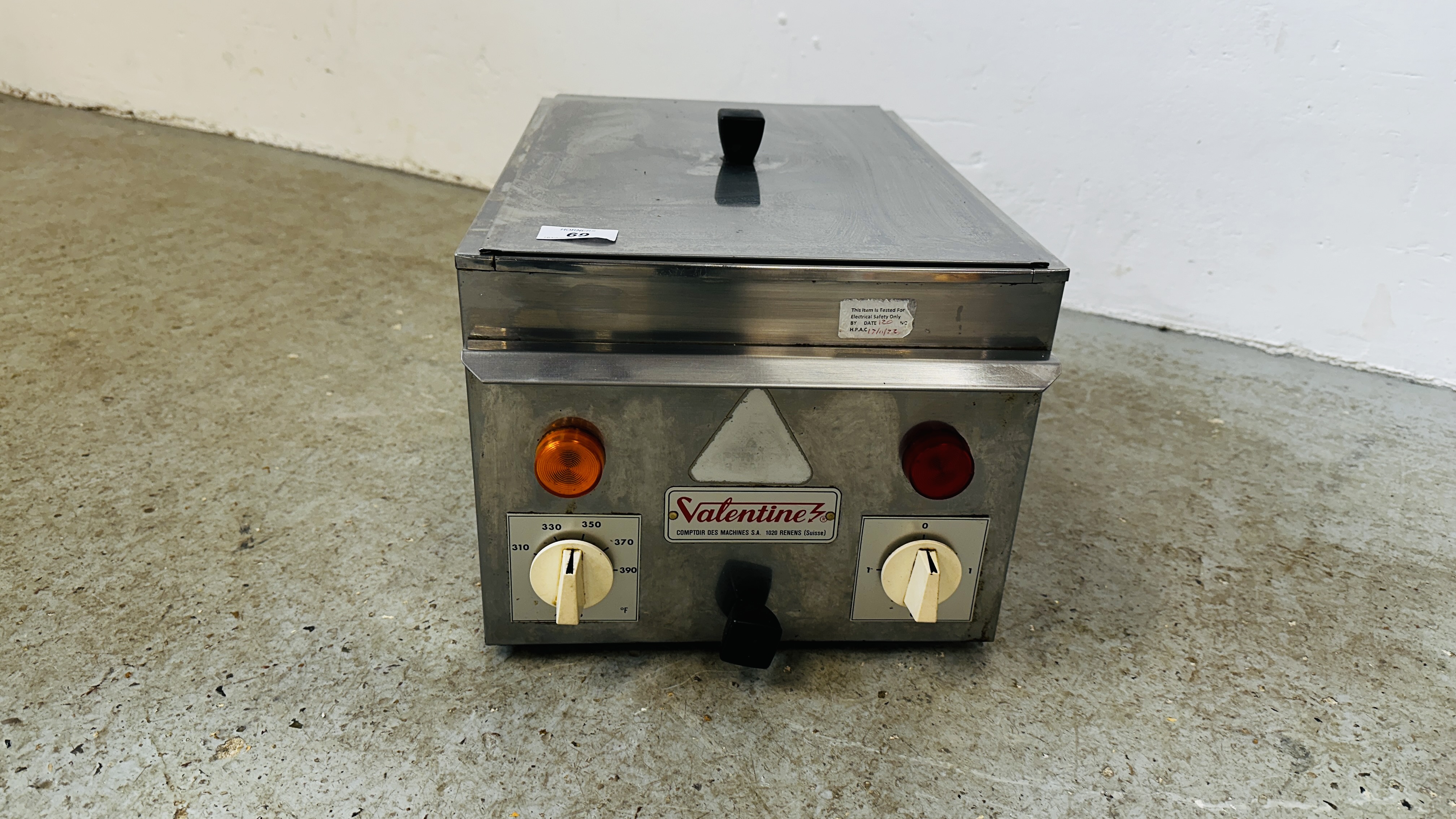 VALENTINE COUNTER TOP DEEP FAT FRYER - SOLD AS SEEN. - Image 2 of 6