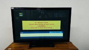 PANASONIC VIERA 42" TV MODEL: TX-P42X50B - SOLD AS SEEN.