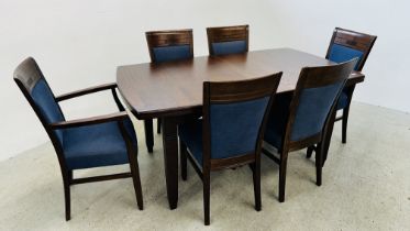 A GOOD QUALITY OAK DINING SET COMPRISING EXTENDING DINING TABLE 160CM X 95CM (TWO EXTENSION LEAVES