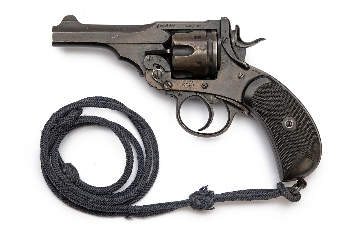 A .455 WEBLEY & SCOTT MKV SERVICE REVOLVER, serial no. 142793, dated for 1915, with blued 4in. - Image 2 of 6