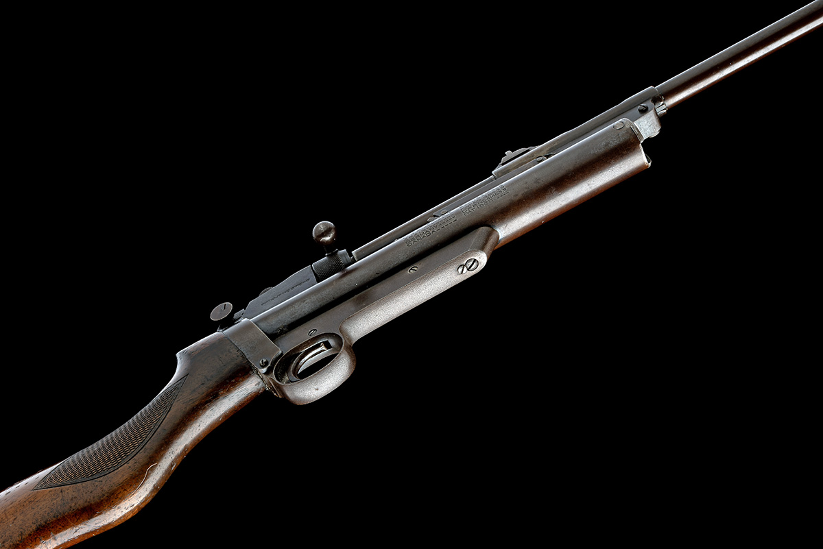 A .177 WEBLEY & SCOTT SERVICE MKII AIR-RIFLE, serial no. S4942, circa 1935, matching number 25 1/ - Image 3 of 8
