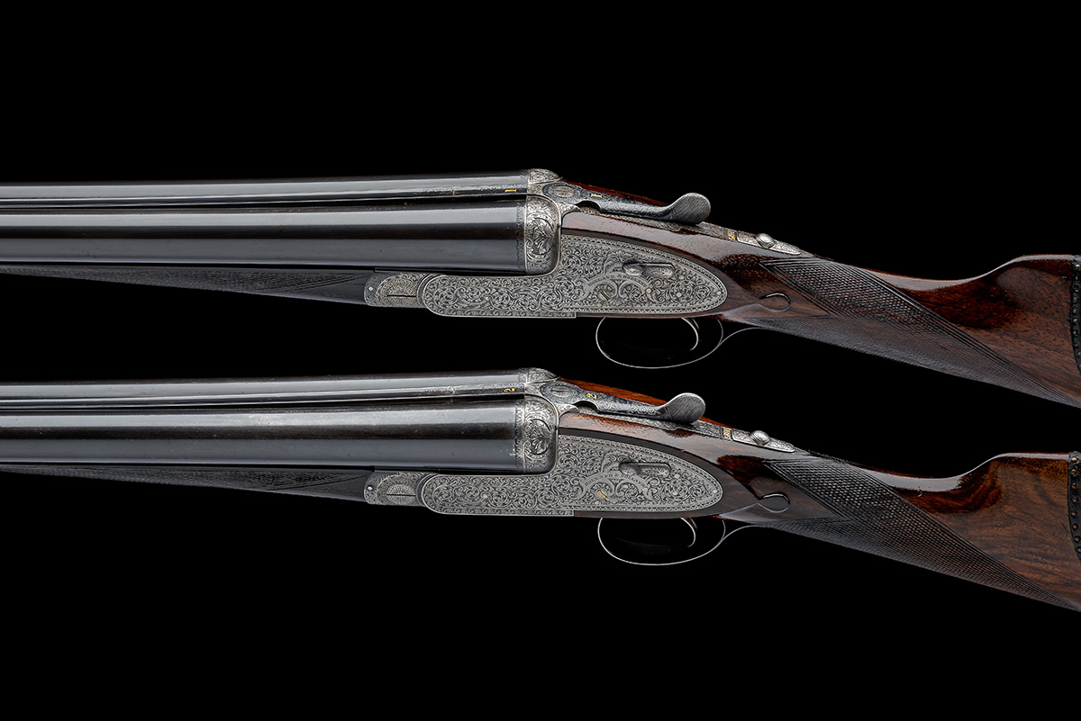 HOLLAND & HOLLAND A PAIR OF 12-BORE SINGLE-TRIGGER 'ROYAL' HAND-DETACHABLE SIDELOCK EJECTORS, serial