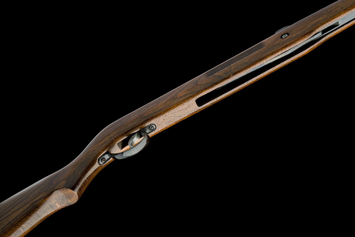 A RARE .22 BRITISH DIANA G55 UNDER-LEVER AIR-RIFLE, serial no. 550018, circa 1959-60, with 17 1/2in. - Image 3 of 4