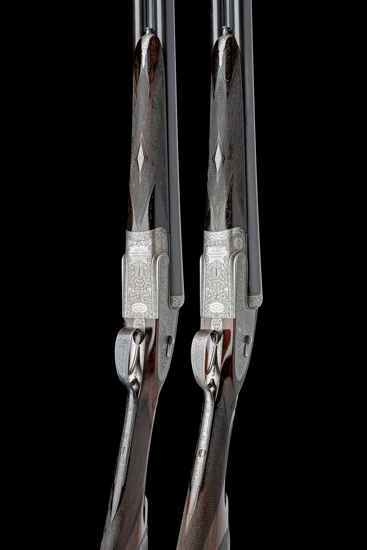 HOLLAND & HOLLAND A PAIR OF 12-BORE SINGLE-TRIGGER 'ROYAL' HAND-DETACHABLE SIDELOCK EJECTORS, serial - Image 3 of 4