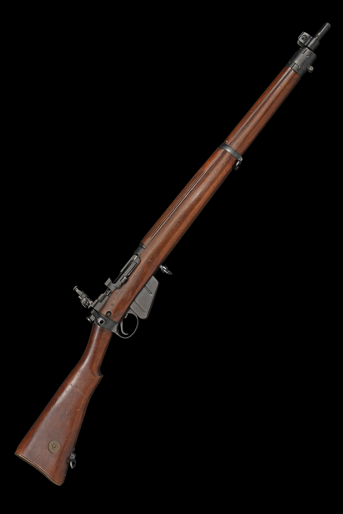 ENFIELD A RARE .303 (BRIT.) 'NO.4 MK.I' TRIALS SERVICE RIFLE, serial no. A0421, dated 1933, 25 1/