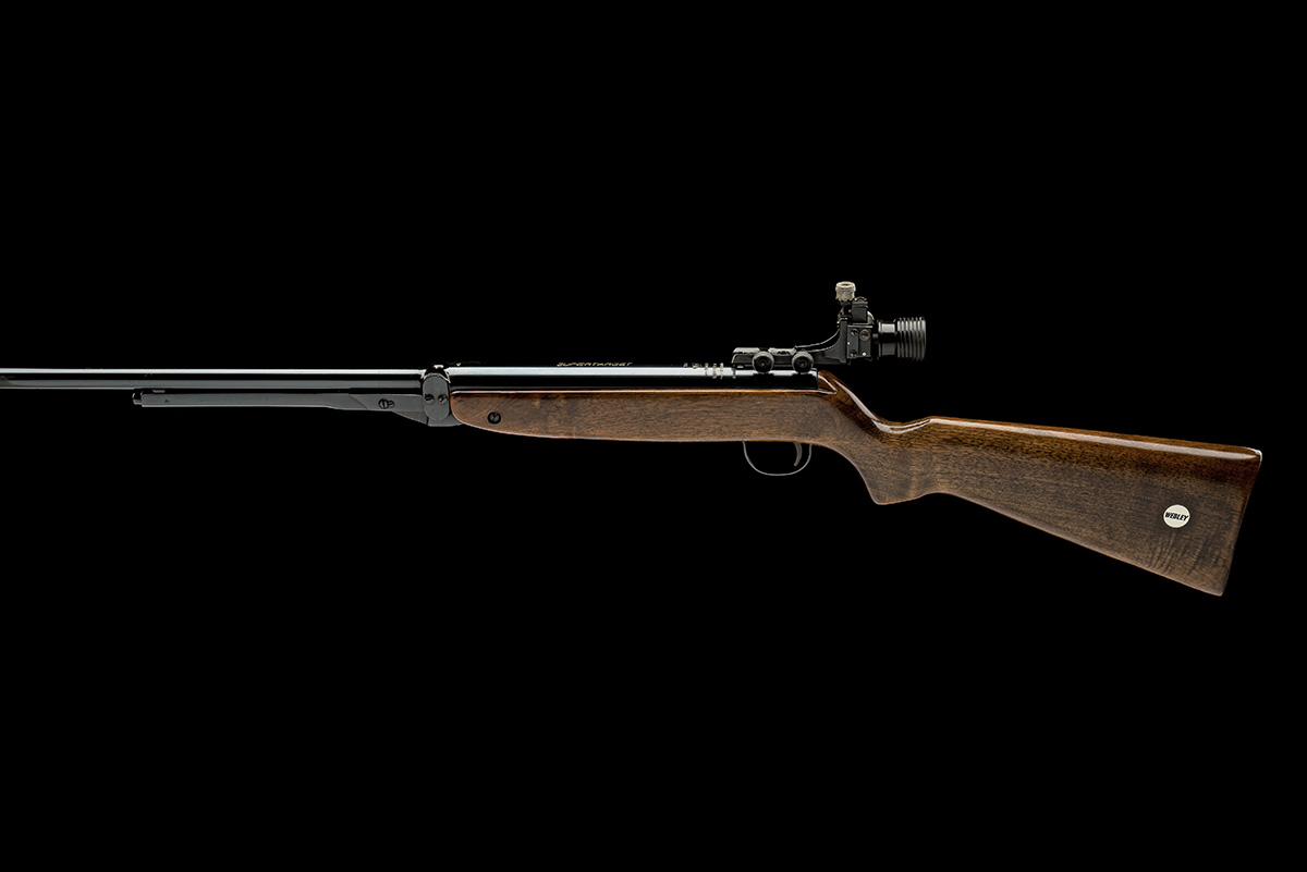 A GOOD LATE MODEL .177 WEBLEY & SCOTT MK3 SUPERTARGET UNDER-LEVER AIR-RIFLE, serial no. F675, for - Image 2 of 9