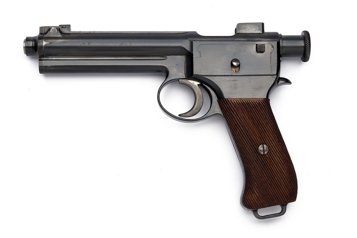AN EXTREMELY GOOD 8mm (STEYR) ROTH-STEYR M1907 SEMI-AUTOMATIC PISTOL, serial no. 40475, military