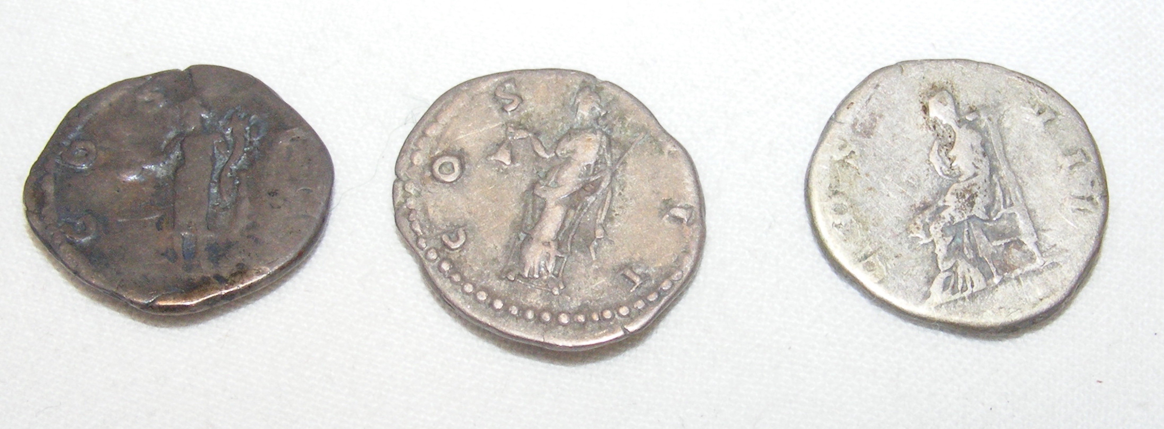 Three Roman silver coins, Hadrian (AD117-138) - 3. - Image 2 of 2
