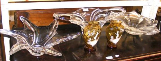 A pair of Mary Gregory vases together with three F