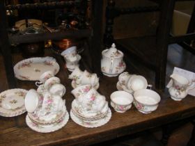 A quantity of Royal Albert 'Moss Rose' pattern fin