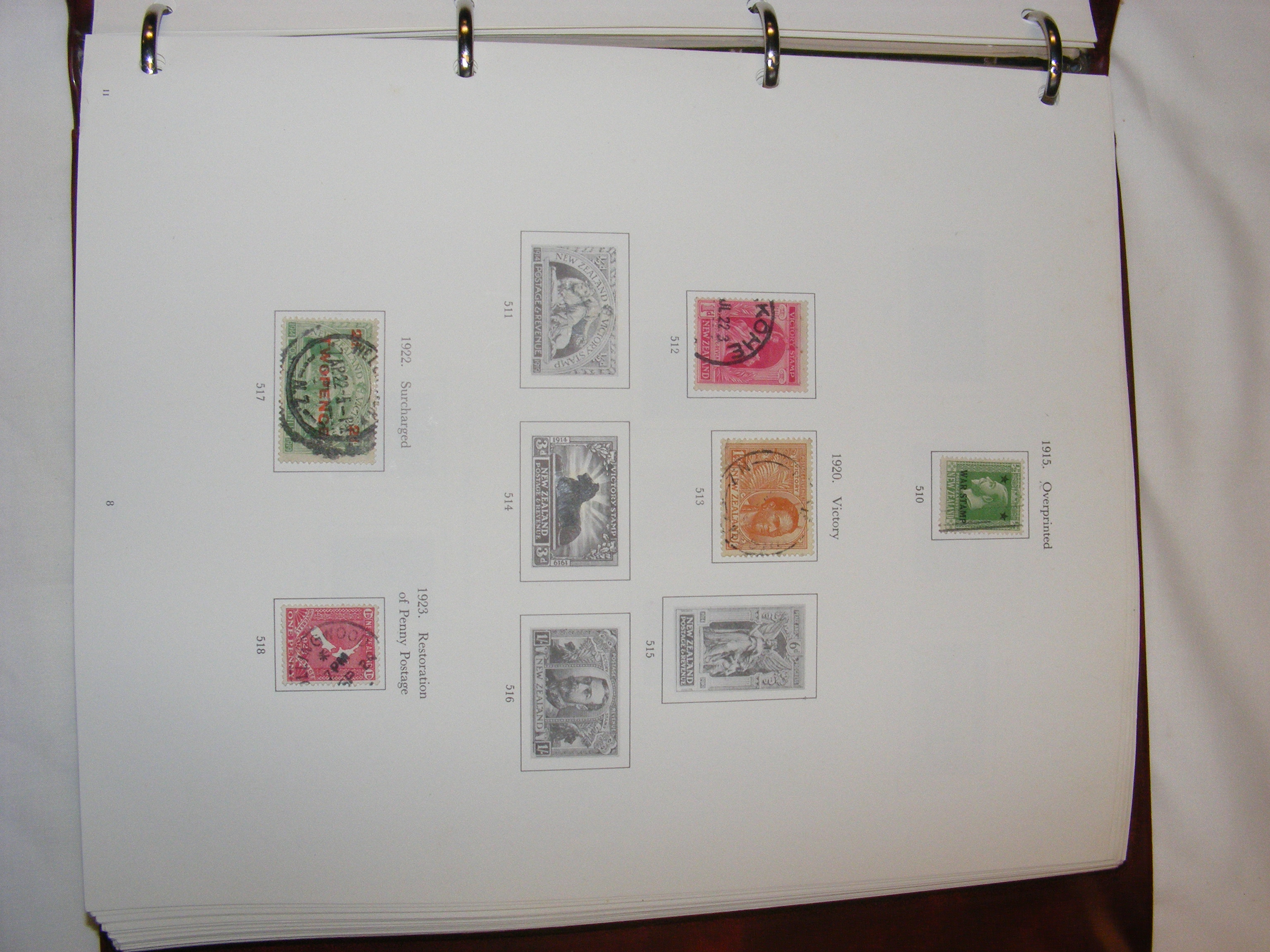 A comprehensive collection of Mint and used New Ze - Bild 9 aus 35