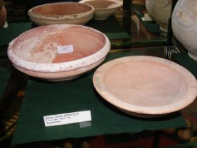 A Roman coarse pottery bowl from Mesopotamia, toge