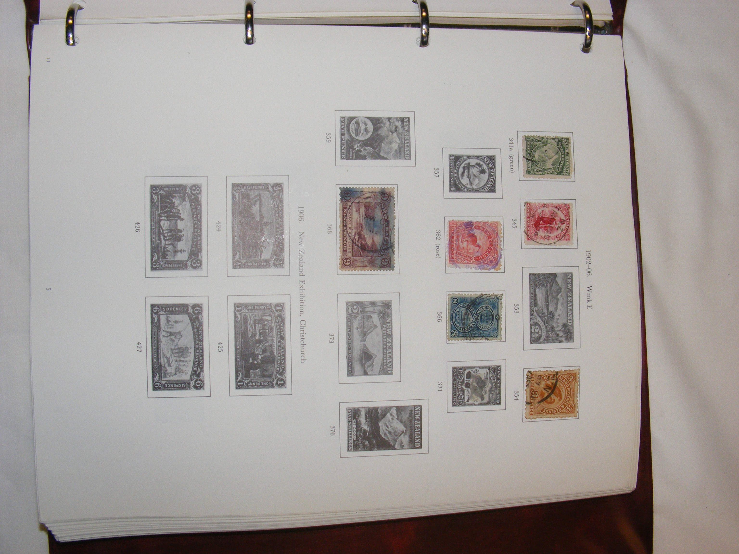 A comprehensive collection of Mint and used New Ze - Bild 6 aus 35