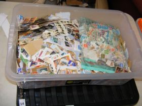 A large box containing approx. 18,000 collectable