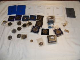 A quantity of commemorative Isle of Man coins, wit