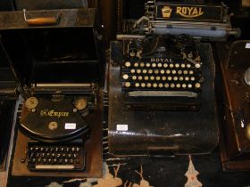 An American typewriter by Royal Typewriter Company