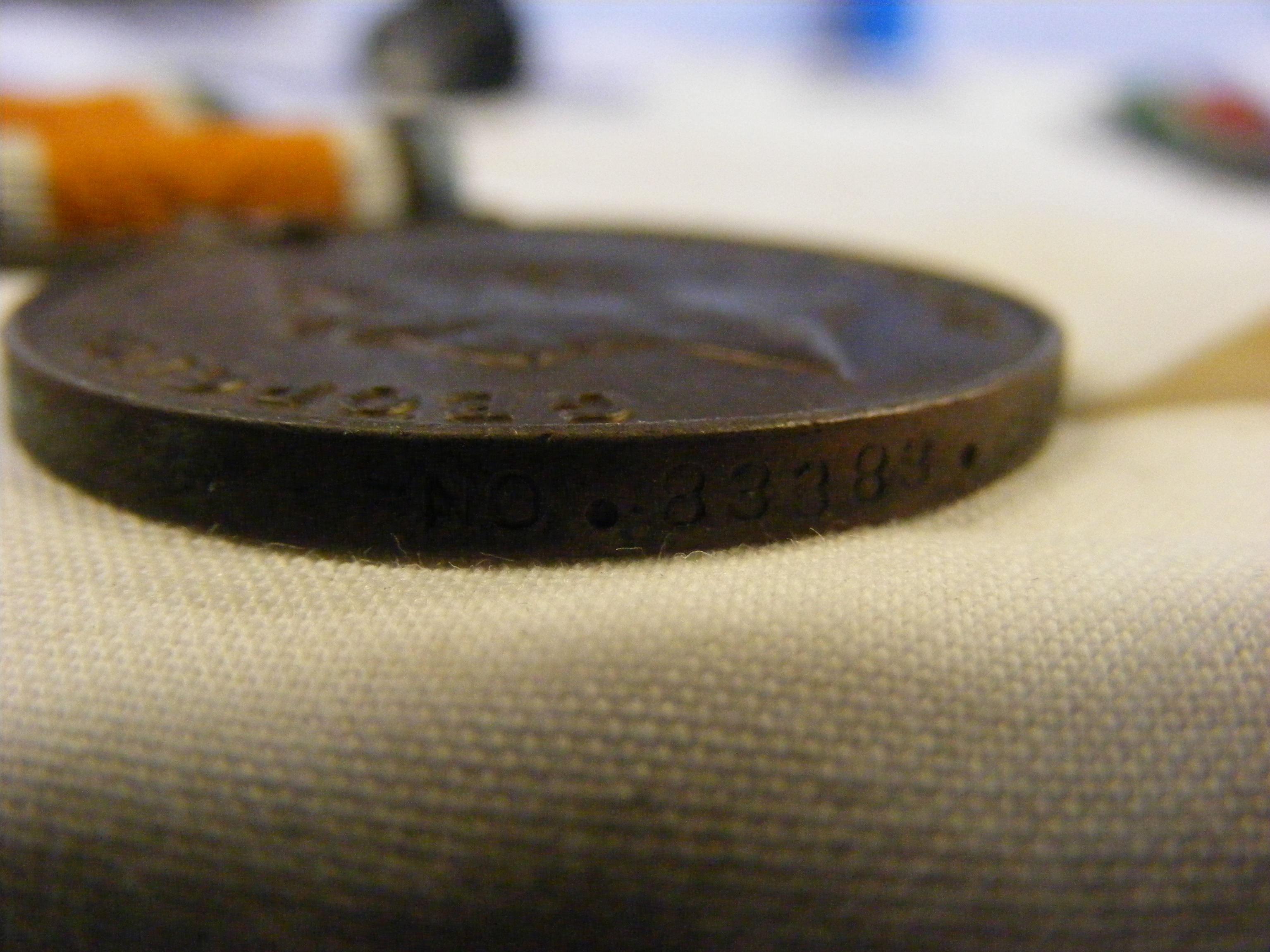 A First World War medal with an inscription to rim - Image 6 of 6