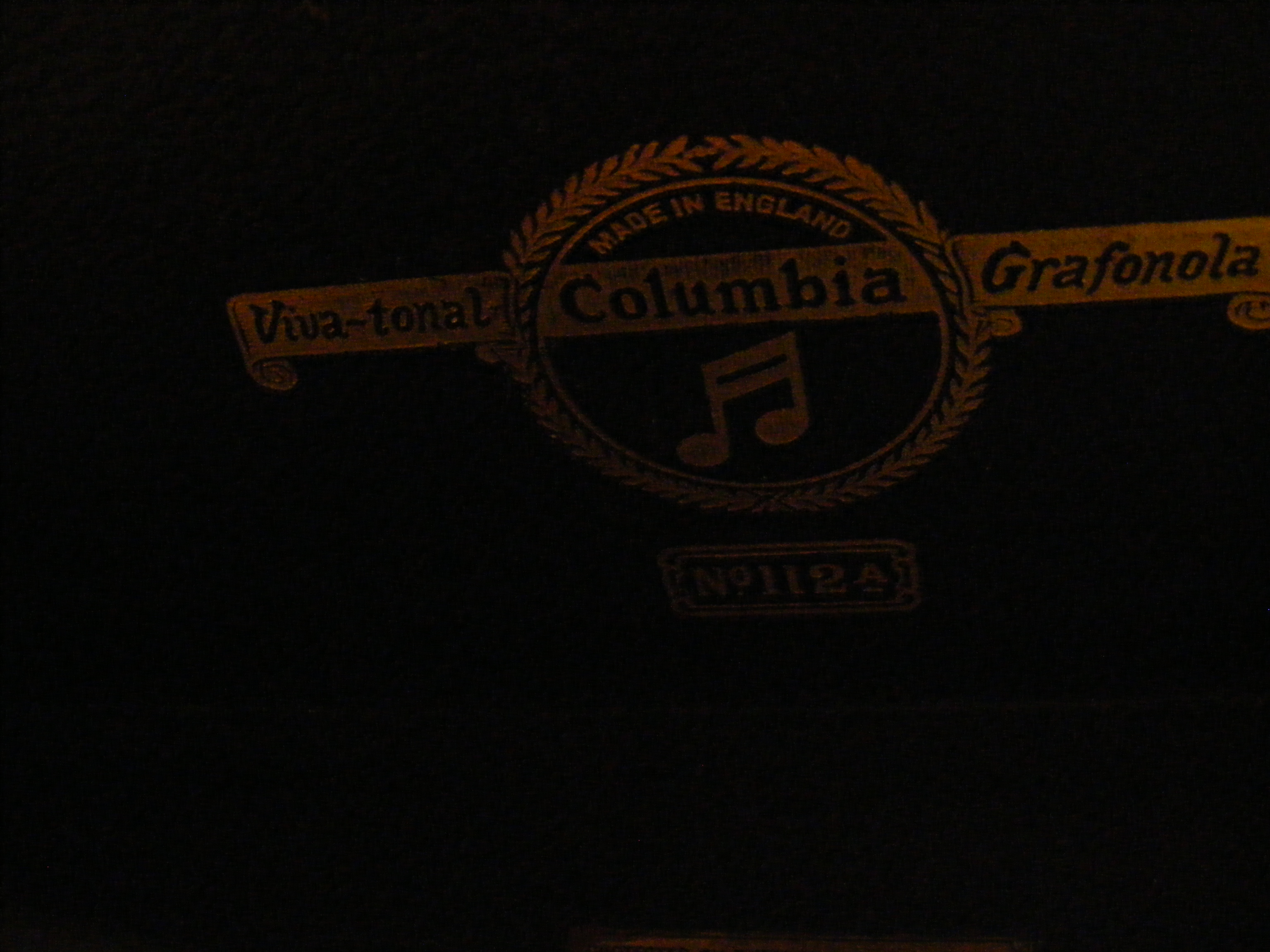 Two vintage Columbia portable wind up gramophones - Image 9 of 13