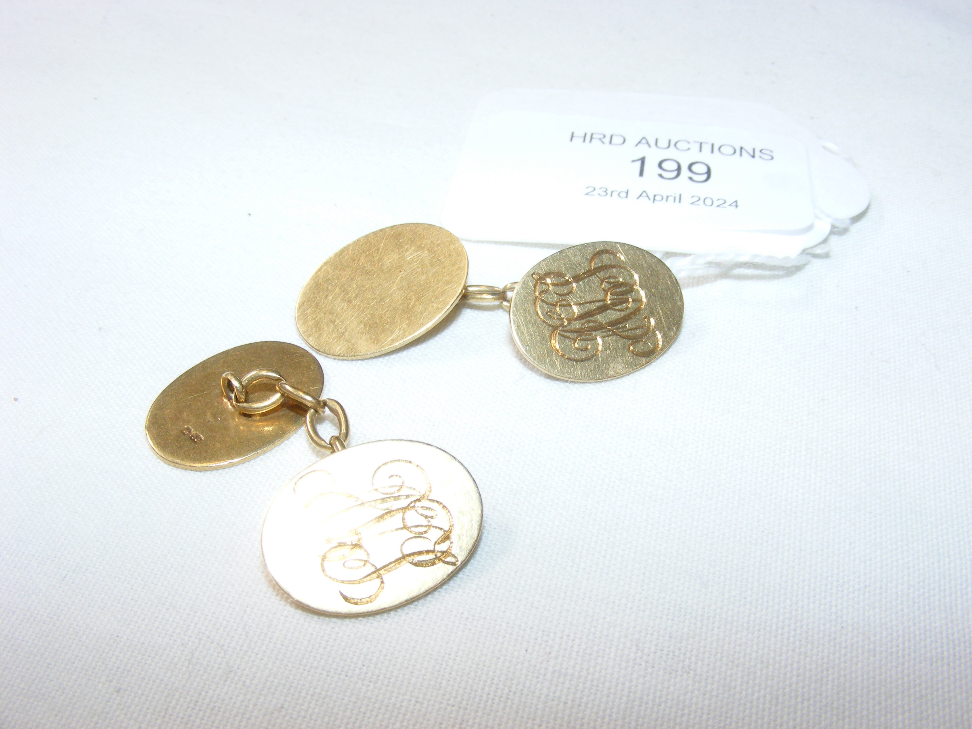 A pair of initialled 9ct gold gents cufflinks