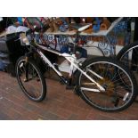A GT Palomar 6061 Mountain Bike