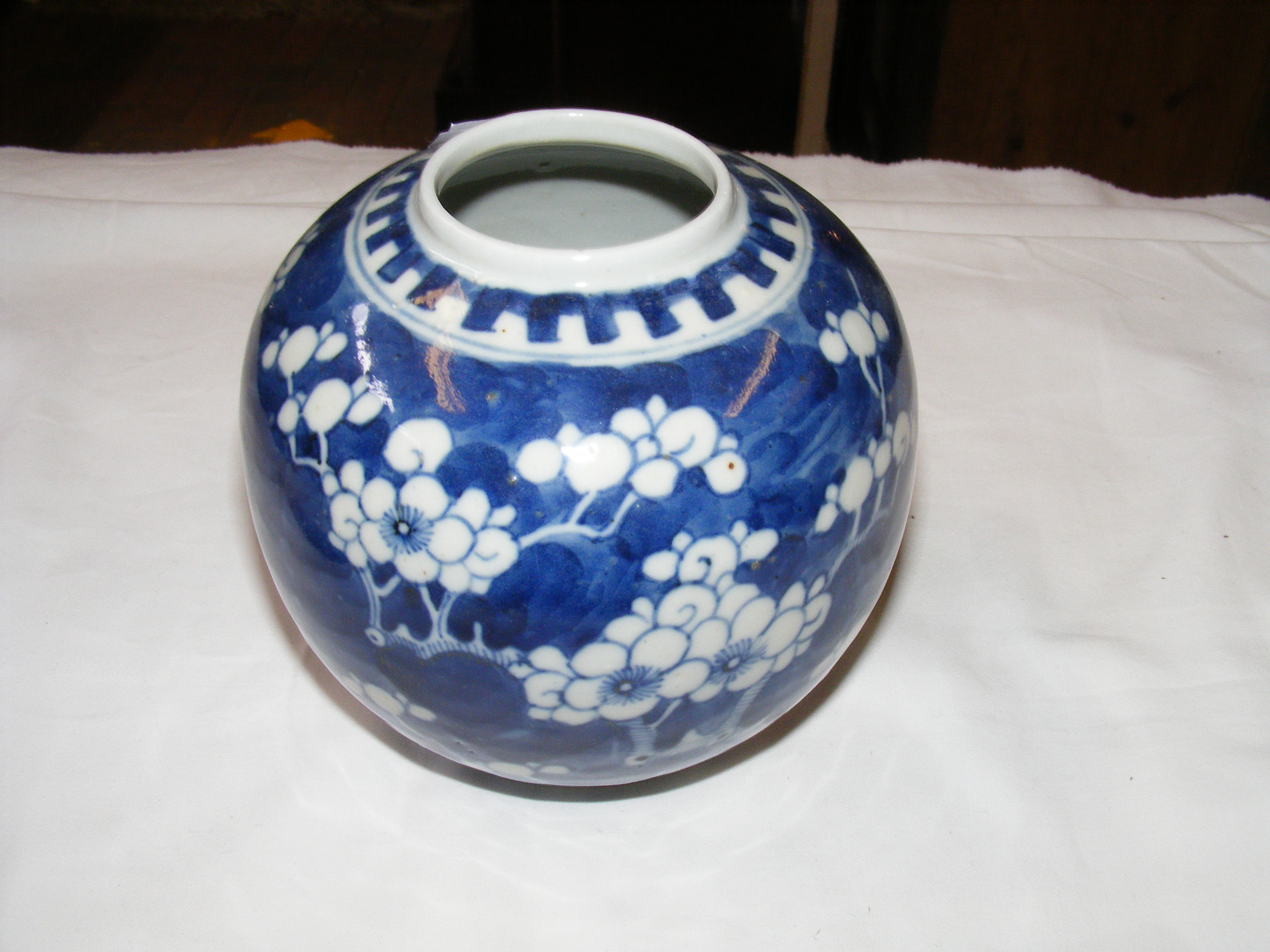 A Chinese blue and white ginger jar and cover, tog - Image 10 of 40