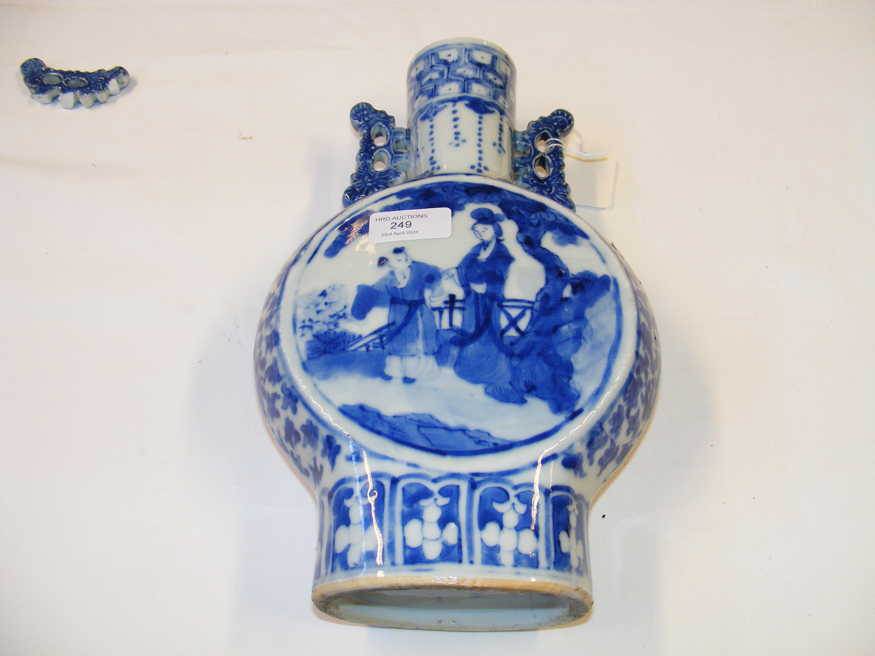 An antique Chinese blue and white moon vase with c - Image 2 of 14