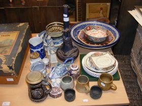 Assorted collectable ceramics