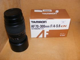 A Tamron AF70-300mm F/4-5.6 Macro Lens for Canon C