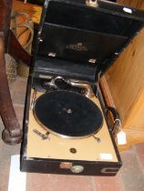 A Salon Decca picnic gramophone