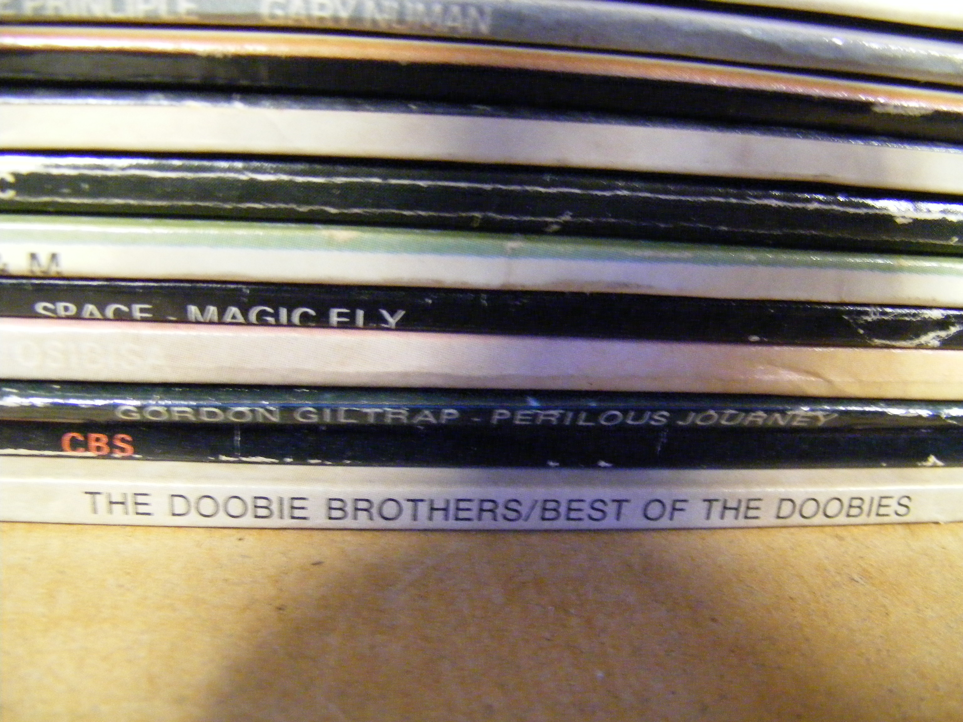 A collection of vinyl LP records - Image 3 of 12