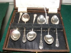 A cased set of of six silver teaspoons