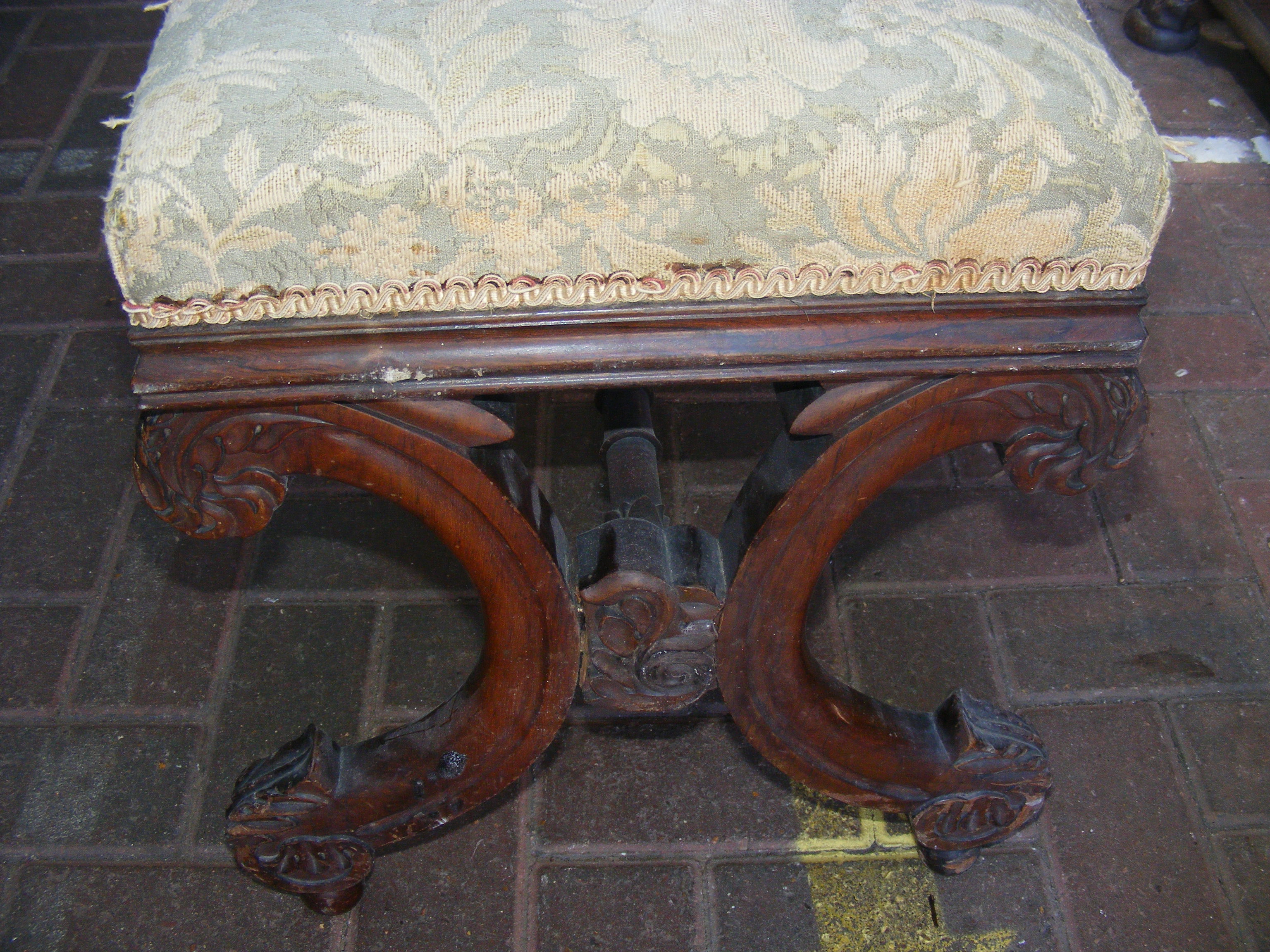 A William IV stool on turned supports - Image 6 of 8