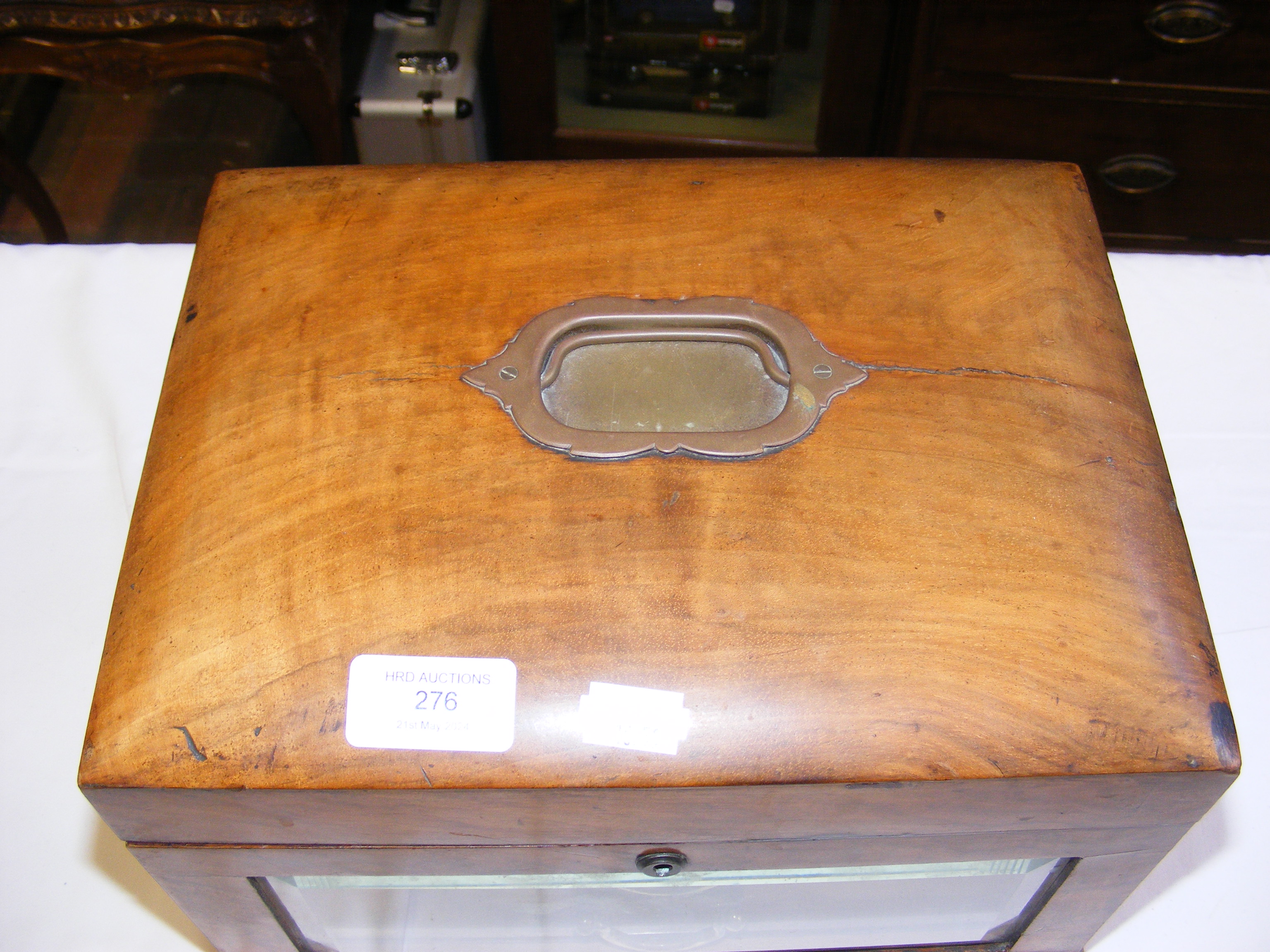 A jewellery box with glass front, together with wr - Image 26 of 36