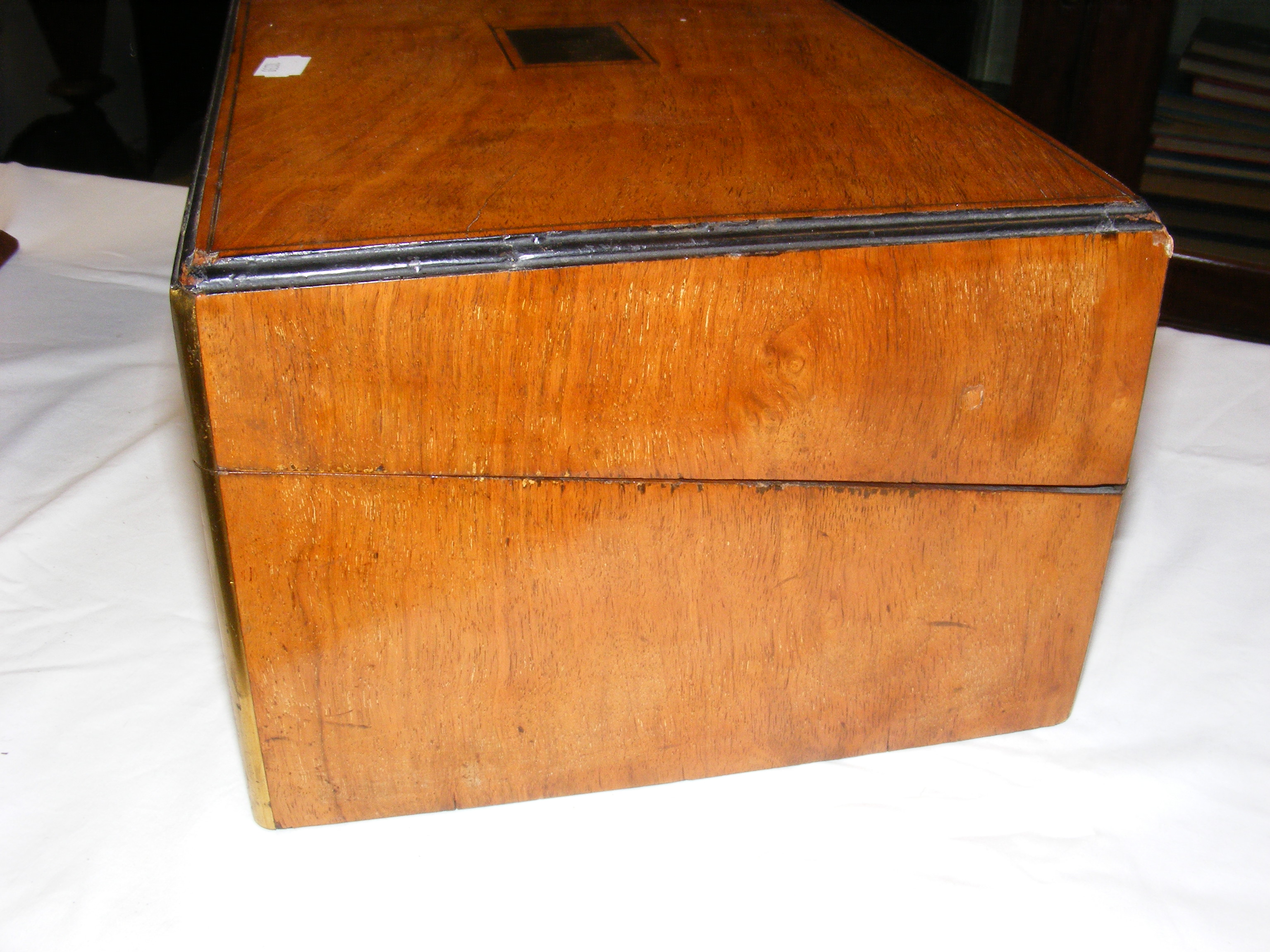 A jewellery box with glass front, together with wr - Image 3 of 36