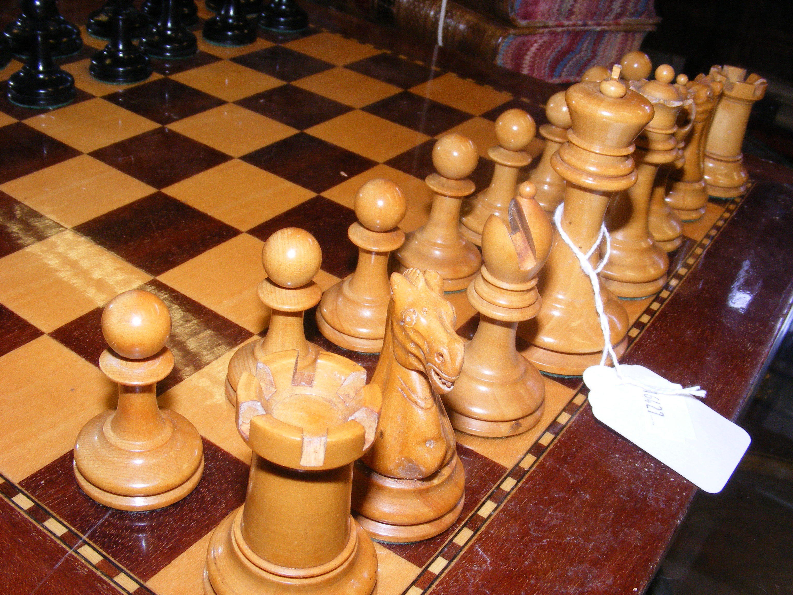 An antique chess set by Jaques of London - with or - Image 8 of 15