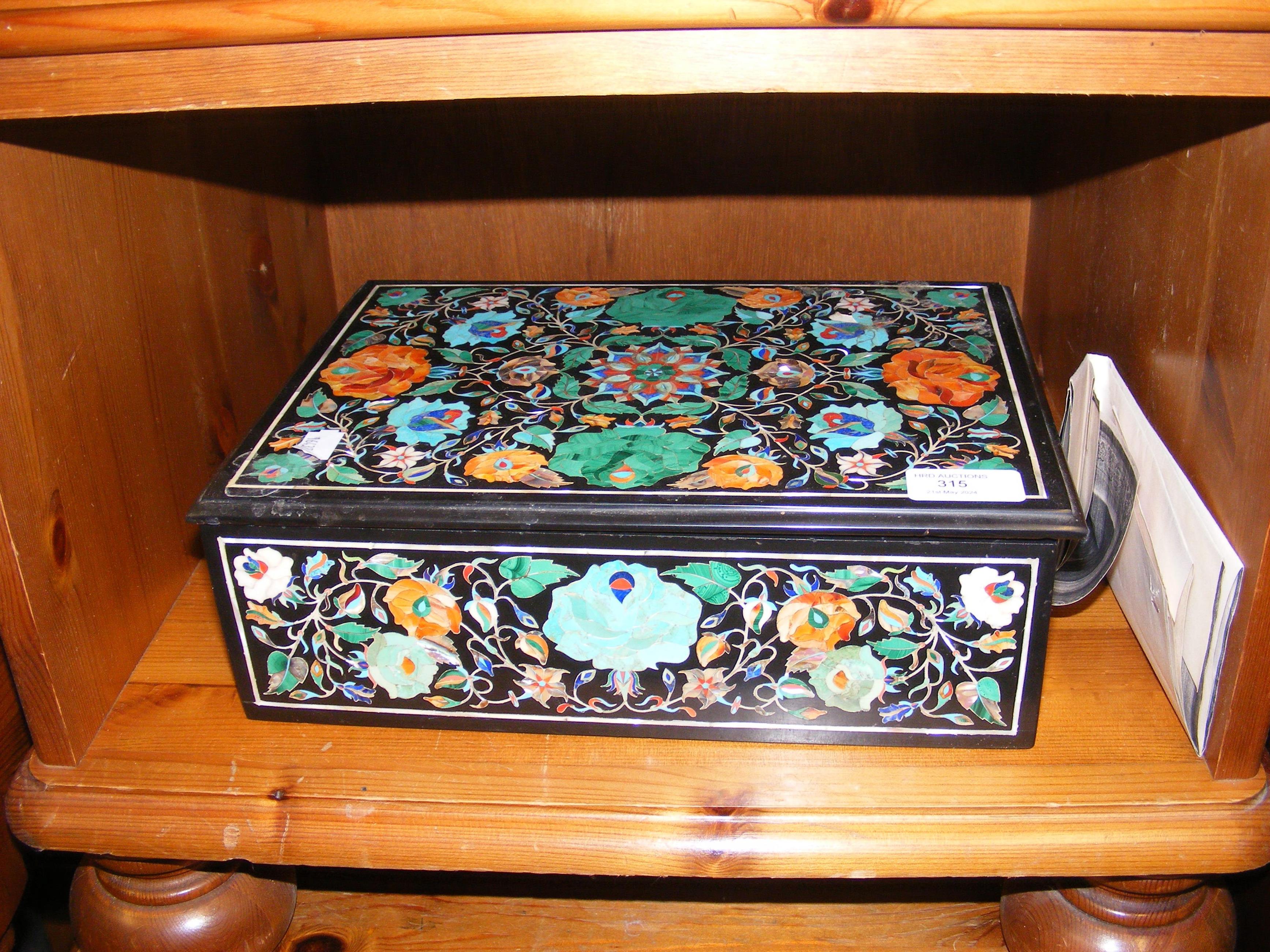 A vintage Indian black marble inlay box