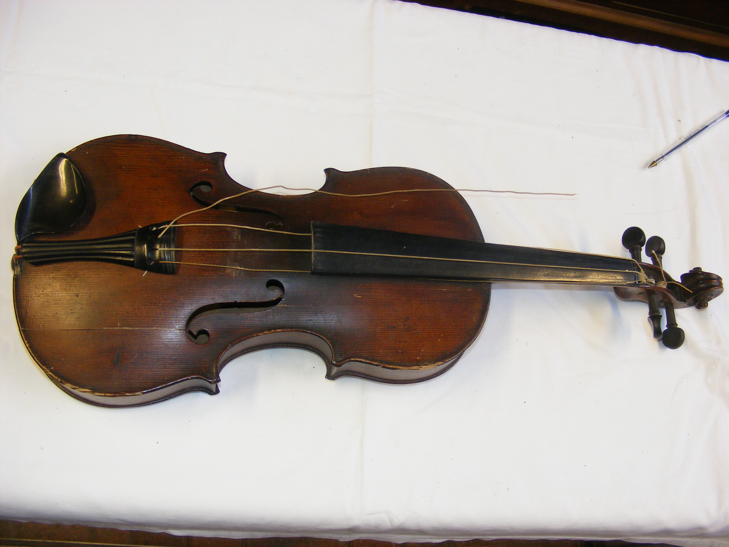 An antique violin with Andreas Guarnerius label, t - Image 23 of 27