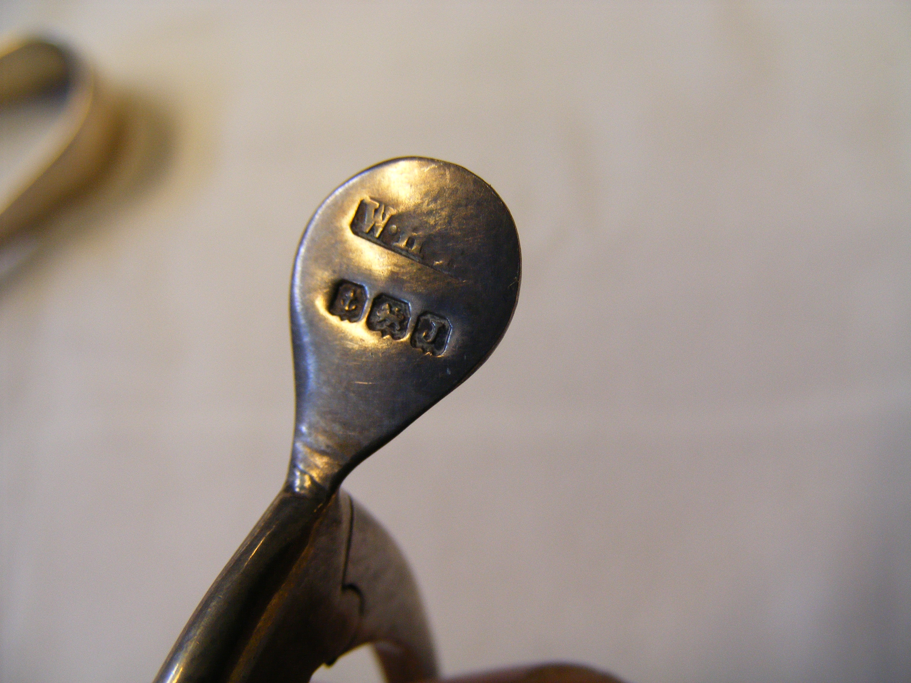 A silver brush, table salts, spoons etc. - Image 6 of 7