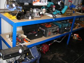 A 180cm two tier workshop bench