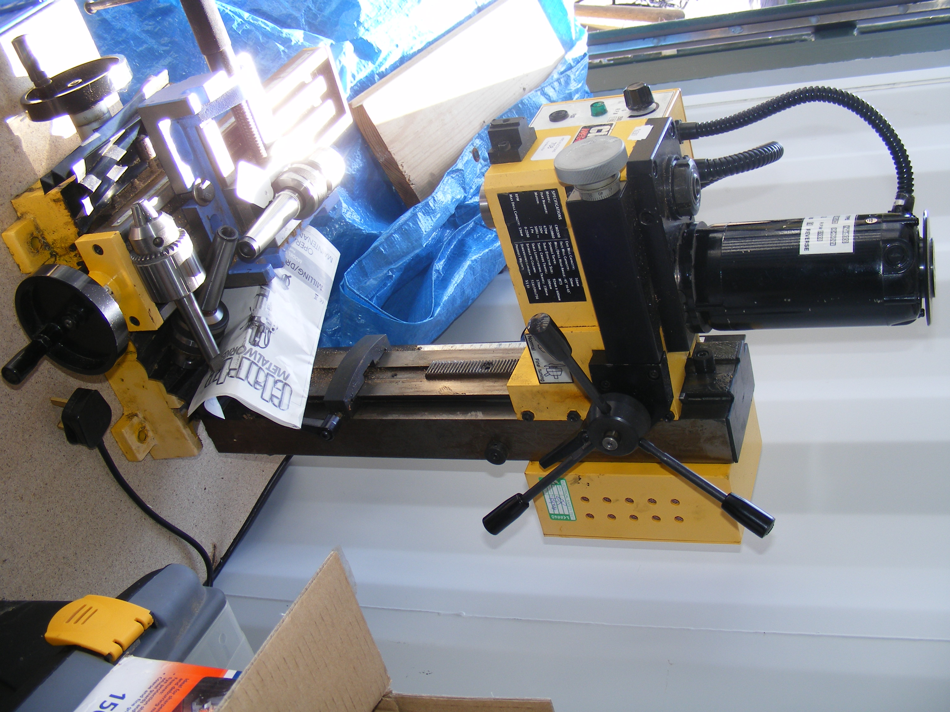 A Clarke bench mounted pillar drill with various c - Image 3 of 7