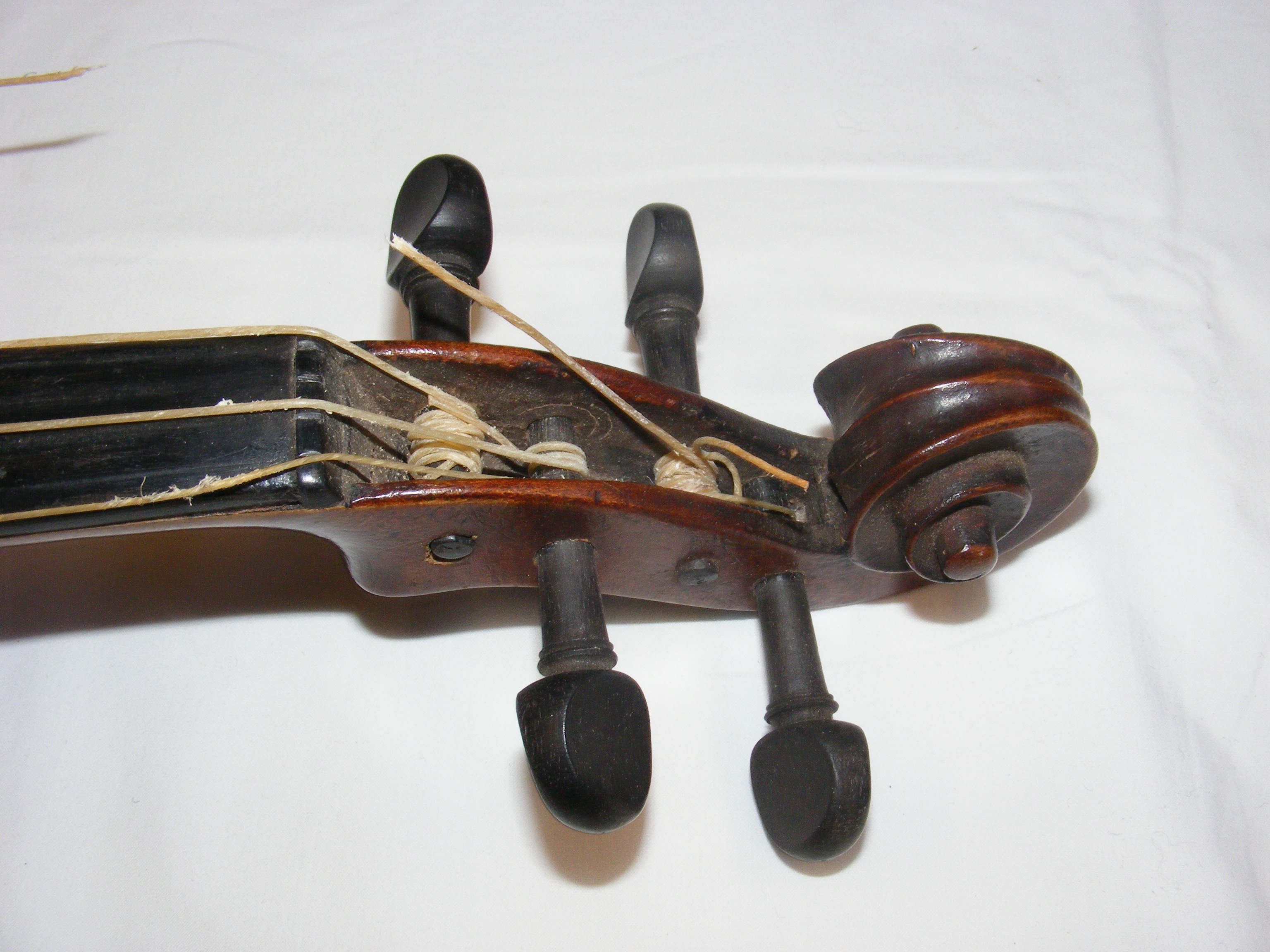 An antique violin with Andreas Guarnerius label, t - Image 26 of 27