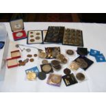 Various collectable coinage including crowns etc.