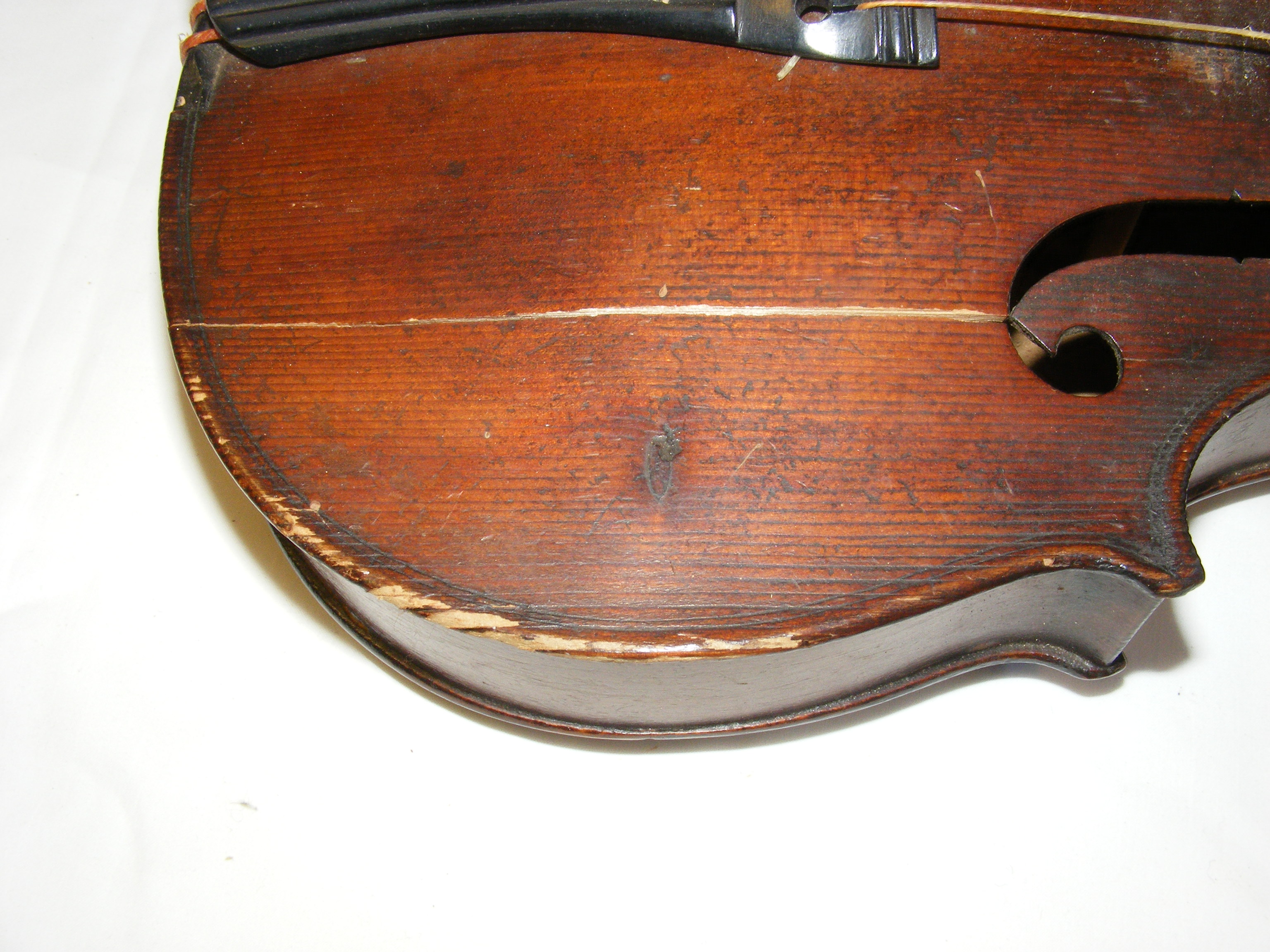 An antique violin with Andreas Guarnerius label, t - Image 25 of 27