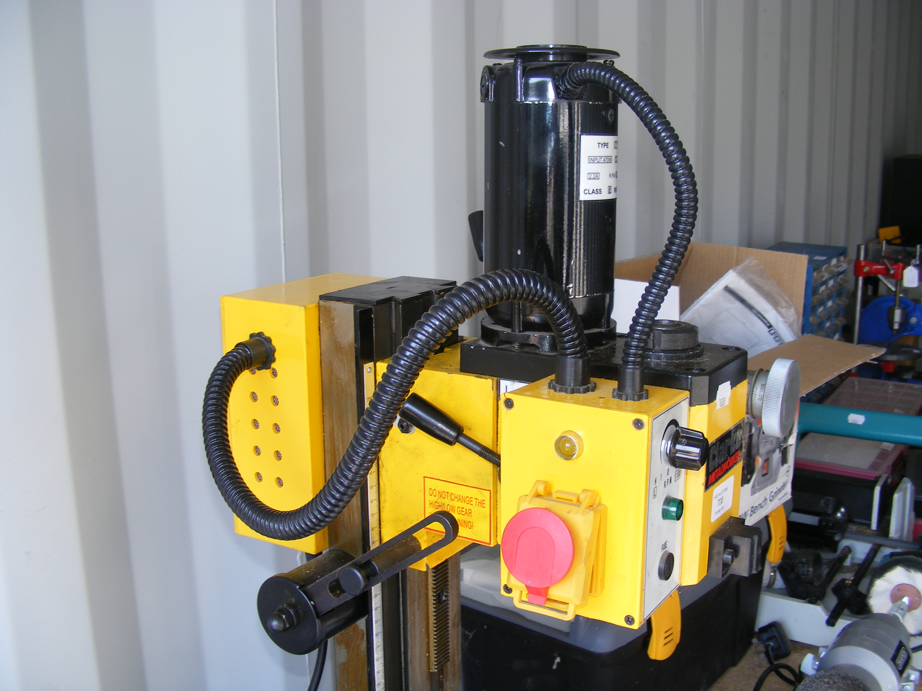 A Clarke bench mounted pillar drill with various c - Image 7 of 7