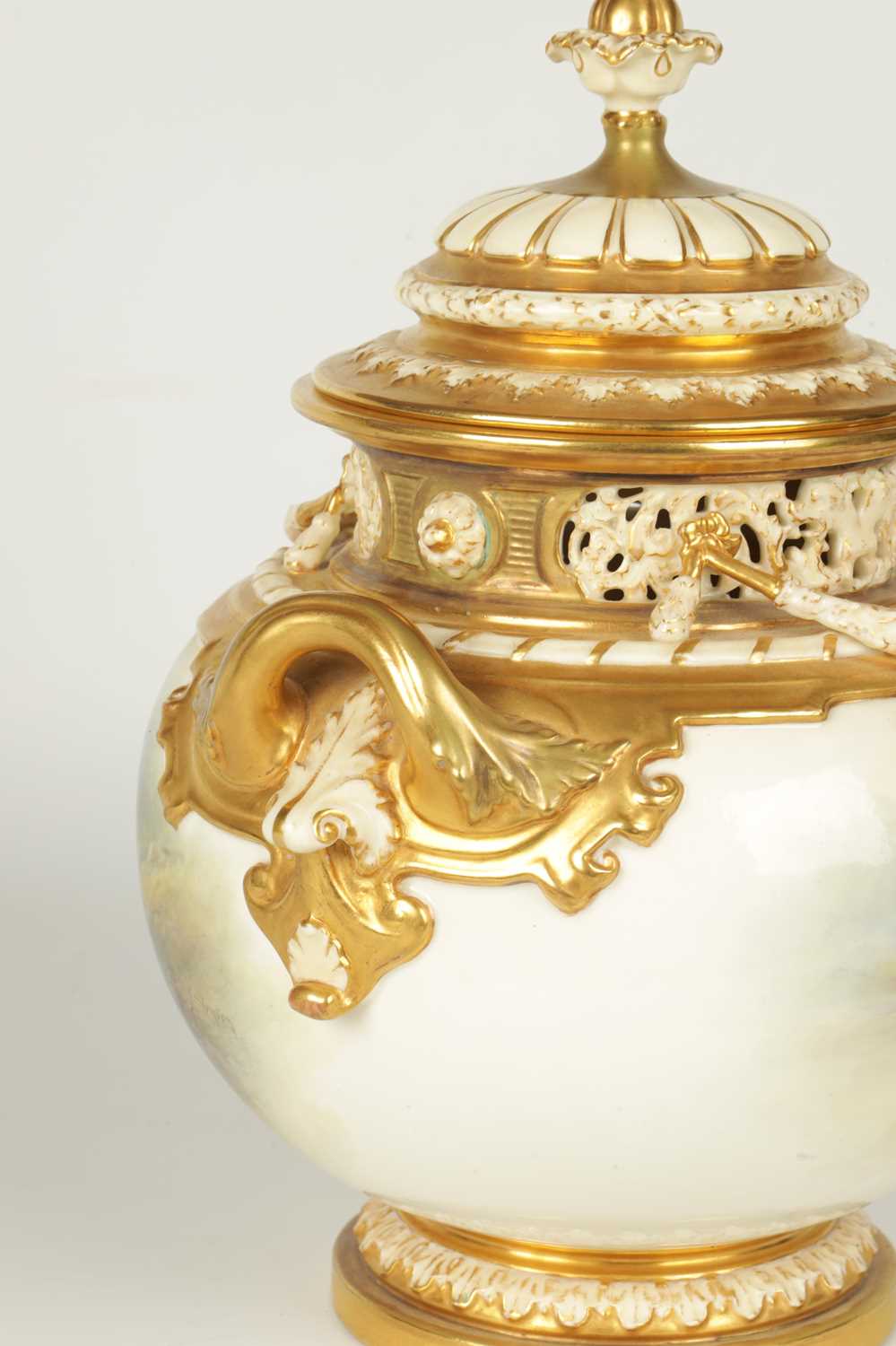JOHN STINTON. A FINE RICHLY GILT, RELIEF MOULDED TWO HANDLED BULBOUS BLUSHED IVORY POT POURRI CABINE - Image 6 of 11