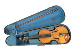 AN ANTIQUE VIOLIN