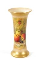 AN EARLY 20TH CENTURY ROYAL WORCESTER SPILL VASE DECORATED WITH FRUIT