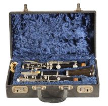 A CASED BOOSEY & HAWKES CLARINET "77"