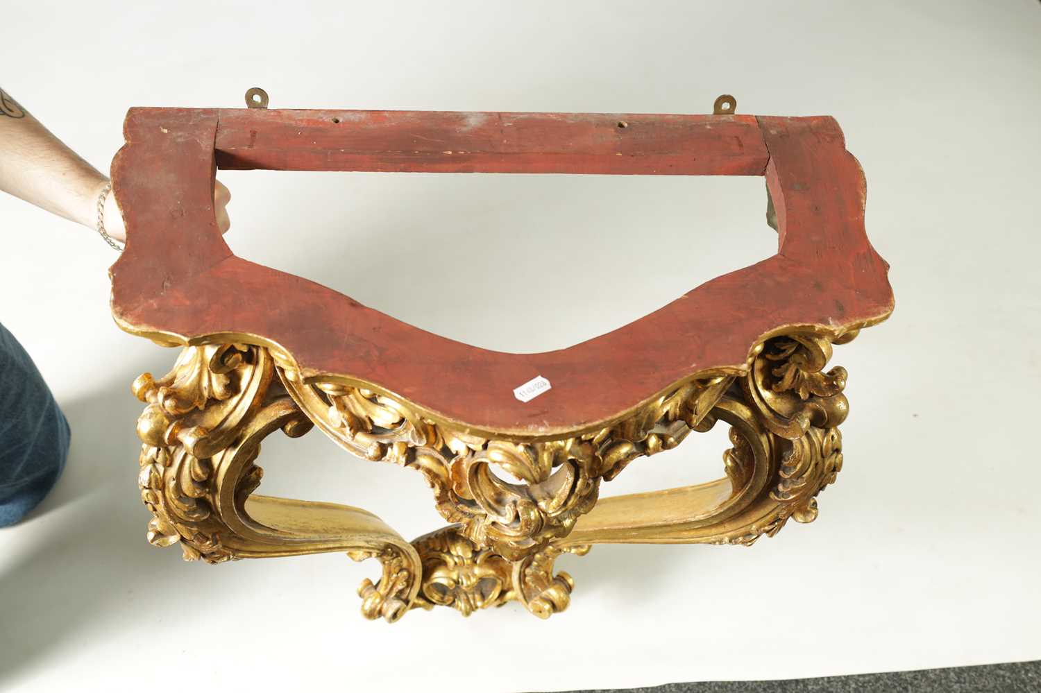 A 19TH CENTURY CARVED GILTWOOD PIER TABLE - Image 5 of 7